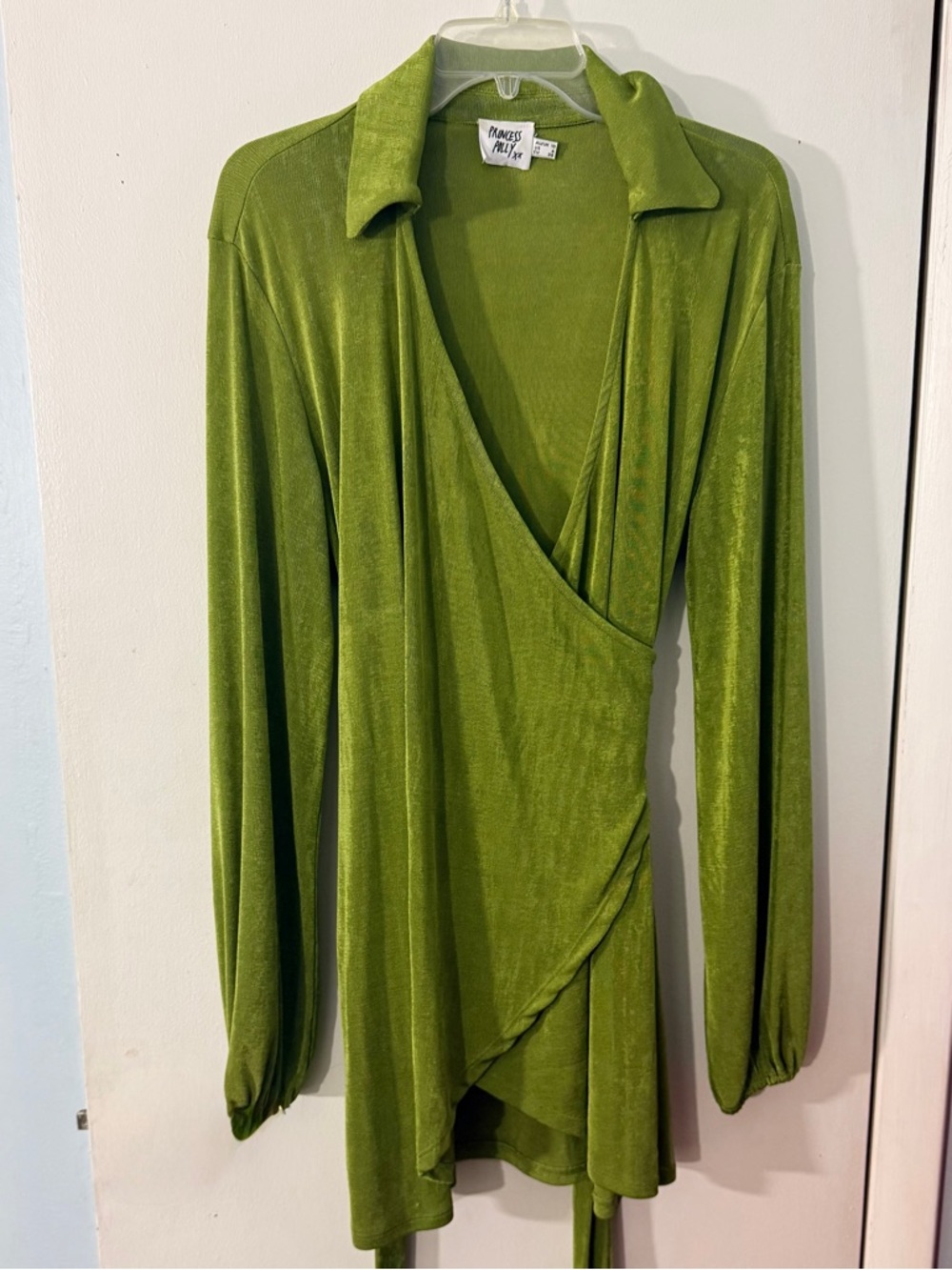 Princess Polly Green Party Time Long Ballon Sleeve Wrap Style Mini Dress Sz 6